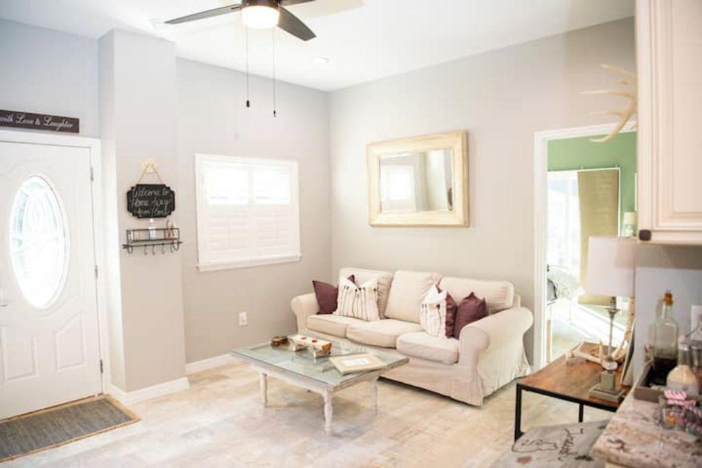 Photo of Livingroom in Plymouth