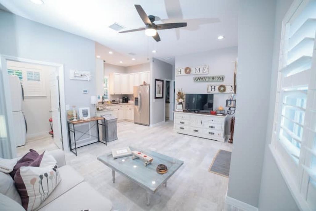 Photo of Livingroom in Plymouth