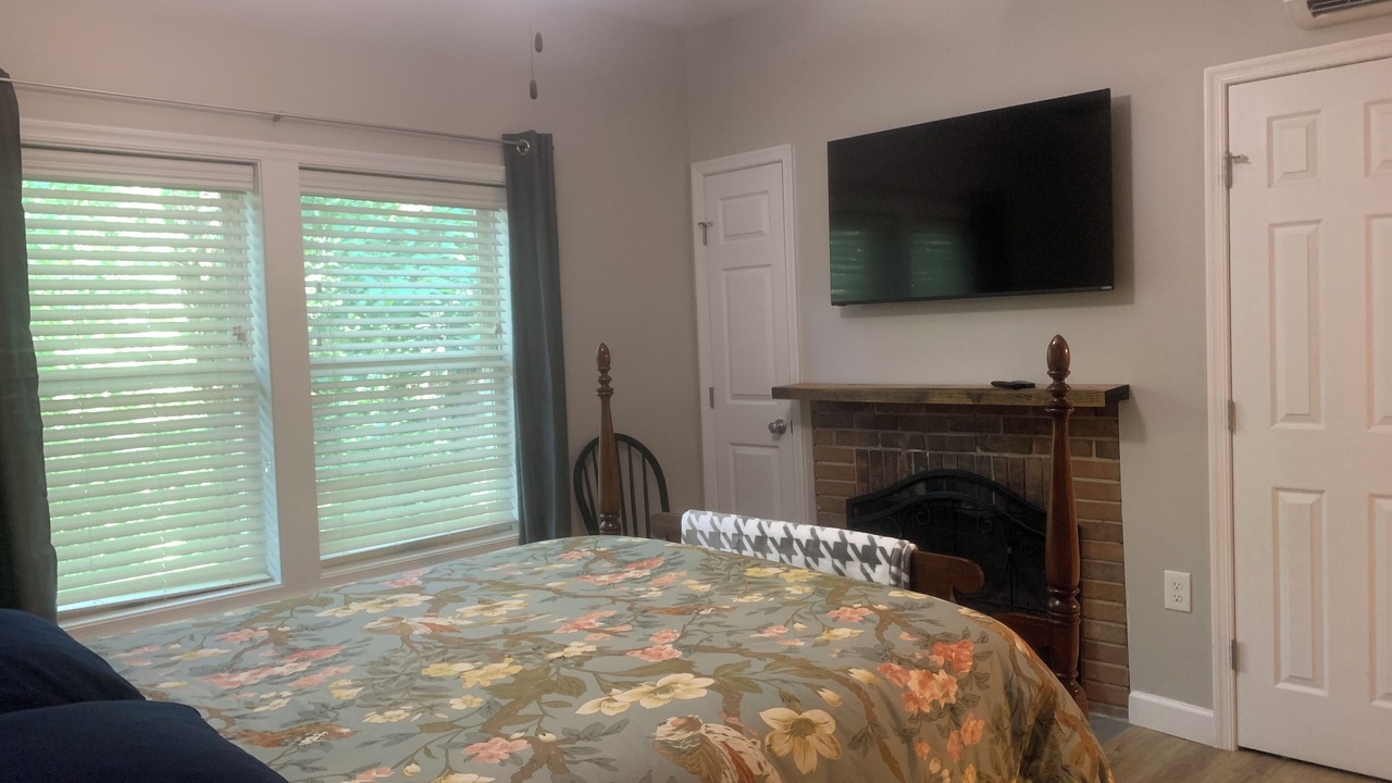 Photo of Bedroom in Haywood