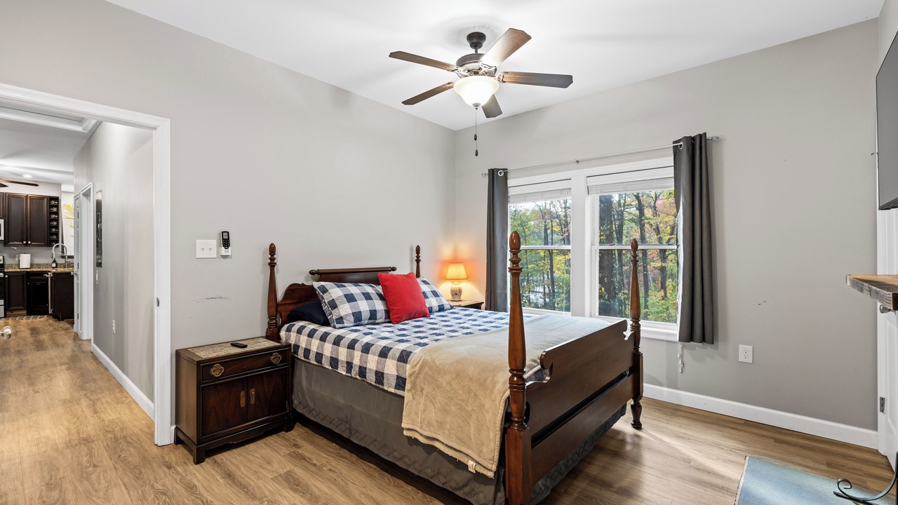 Photo of Bedroom in Haywood