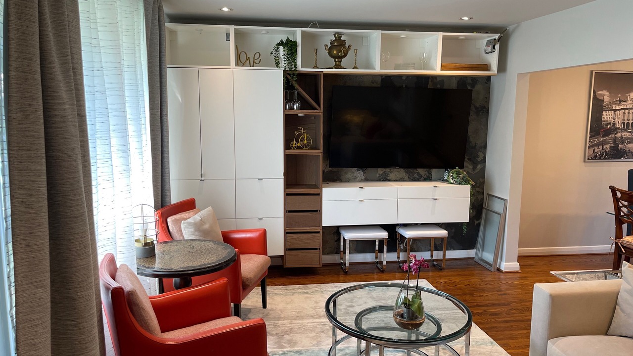 Photo of Livingroom in Newtonbrook
