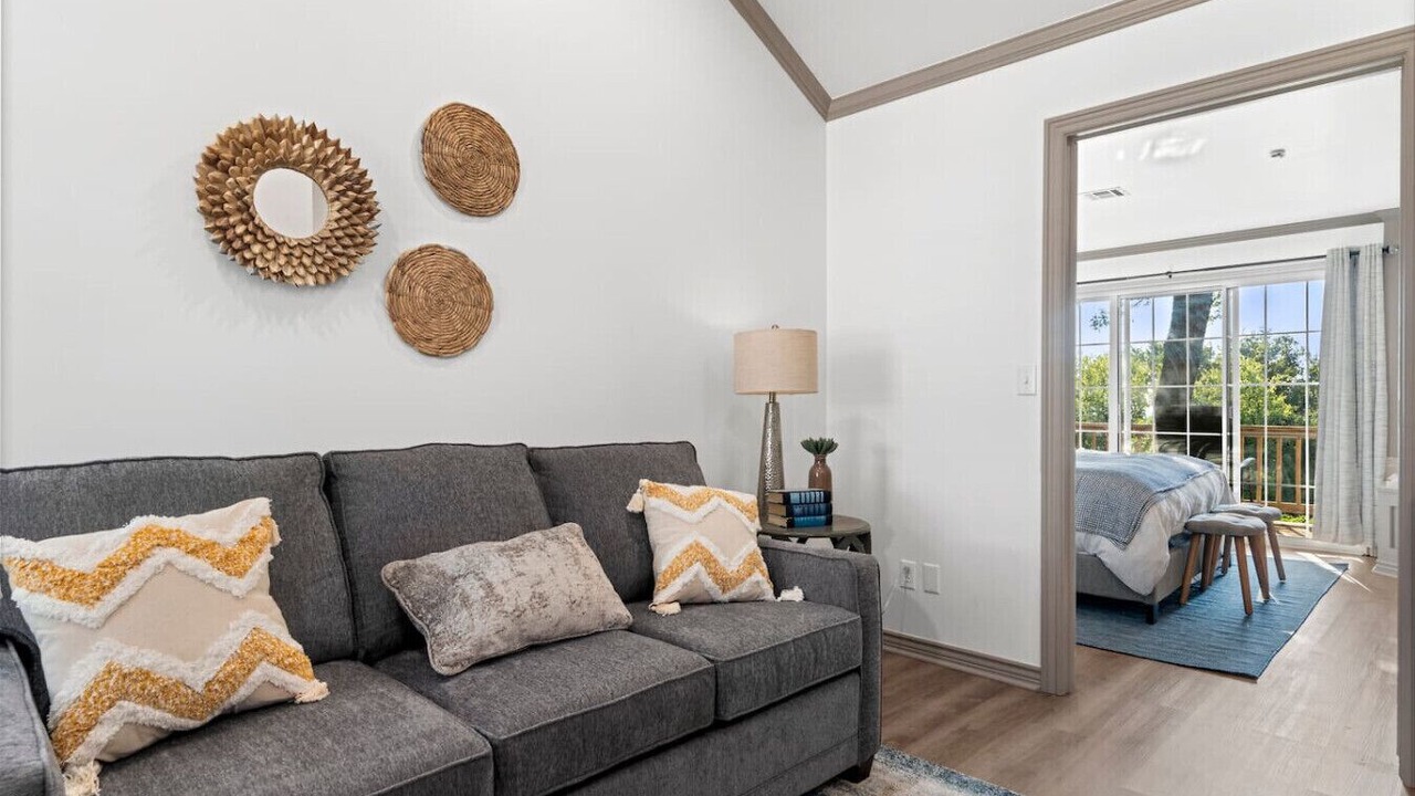 Photo of Livingroom in Ramona