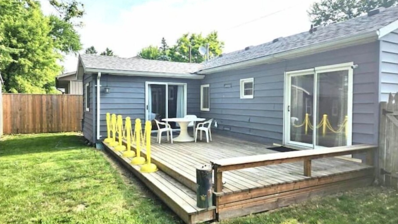 Photo of Outdoor in Brights Grove