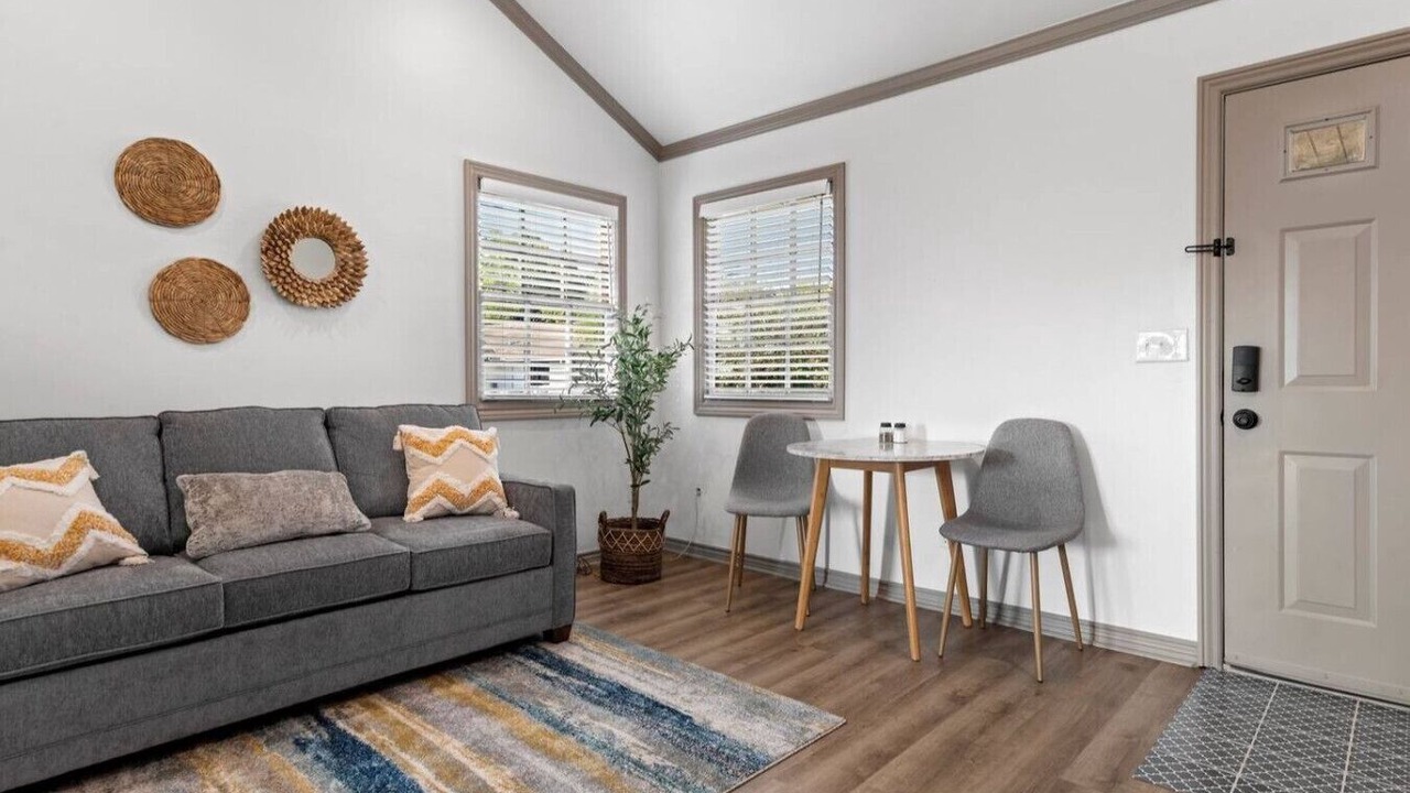 Photo of Livingroom in Ramona