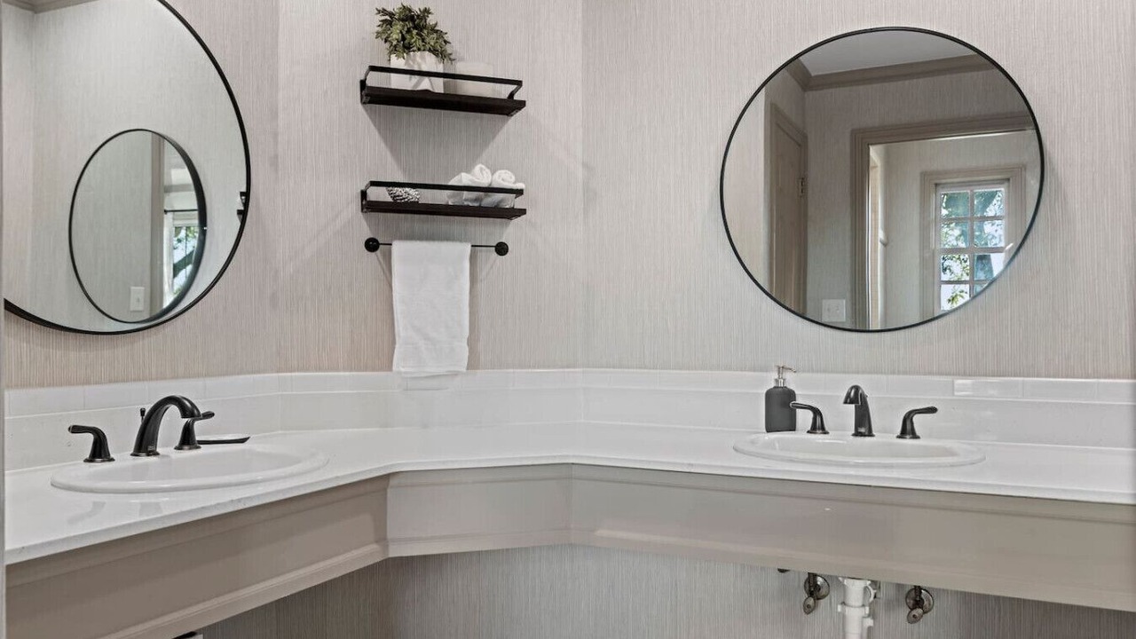 Photo of Bathroom in Ramona