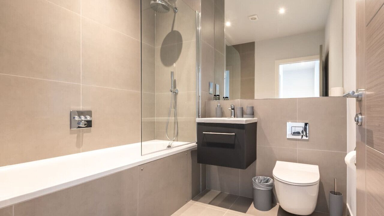 Photo of Bathroom in Staines