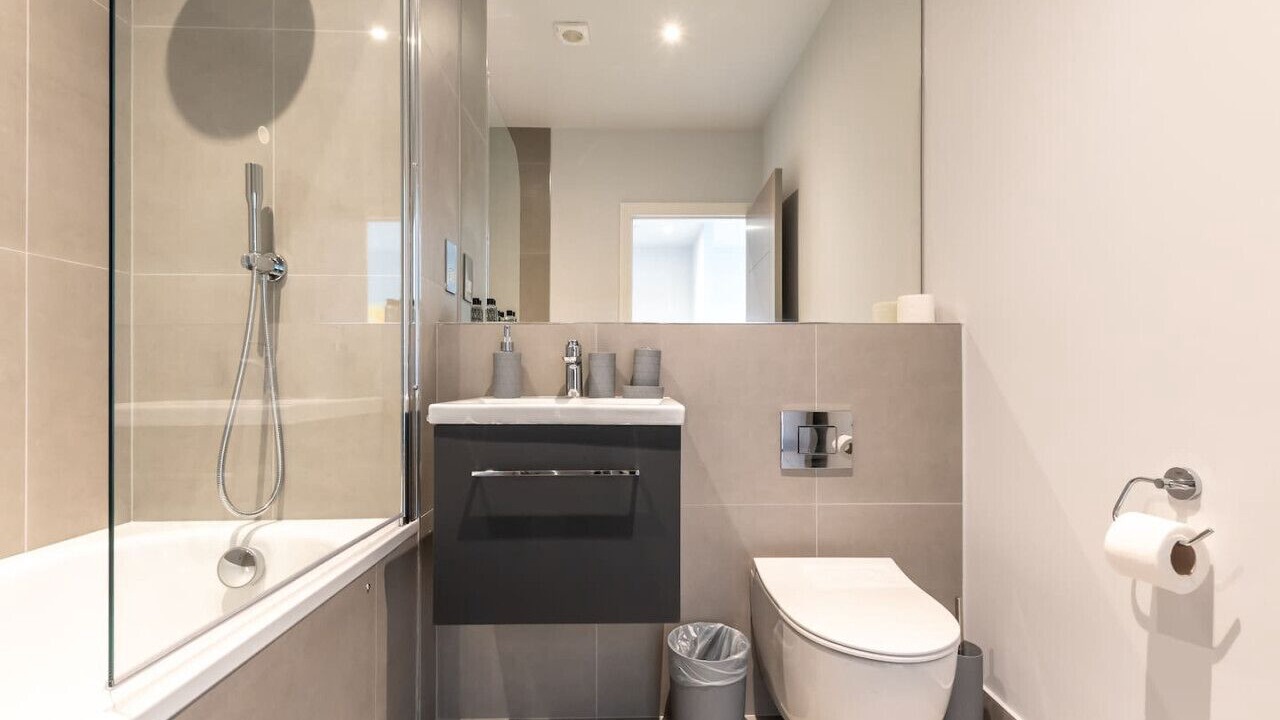 Photo of Bathroom in Staines