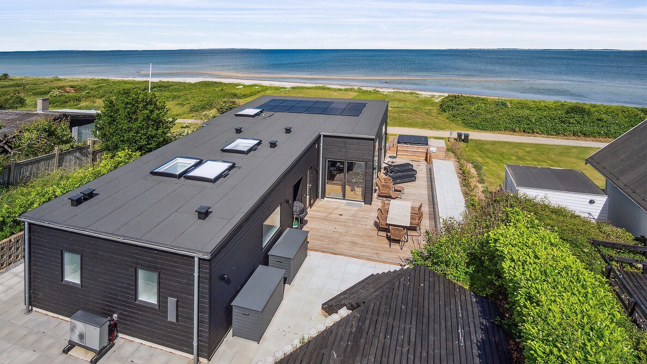 Photo of Others in Saksild Strand