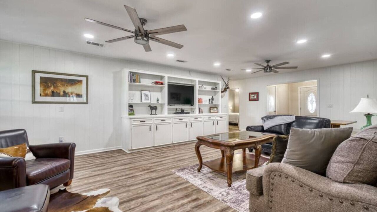 Photo of Livingroom in Lissie