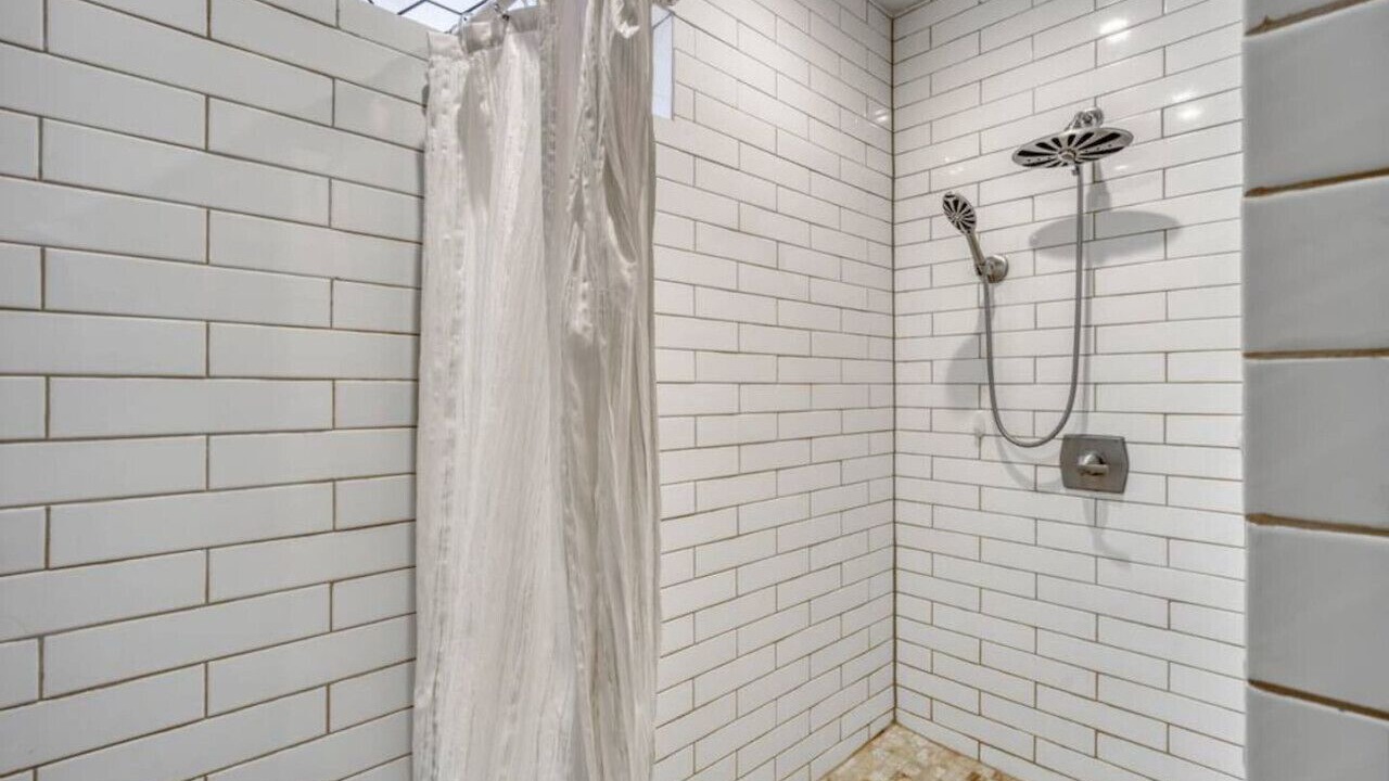 Photo of Bathroom in Lissie