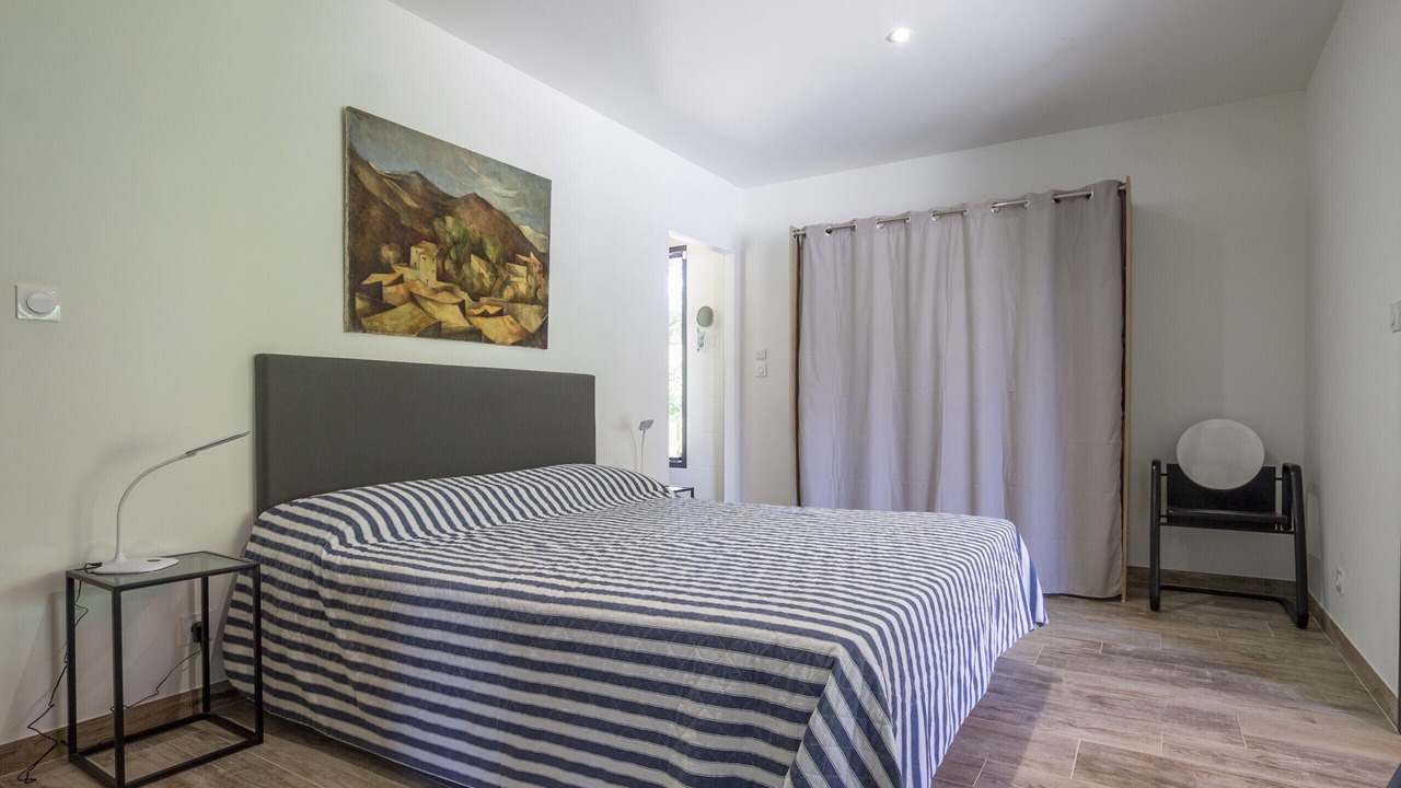 Photo of Bedroom in Orsan