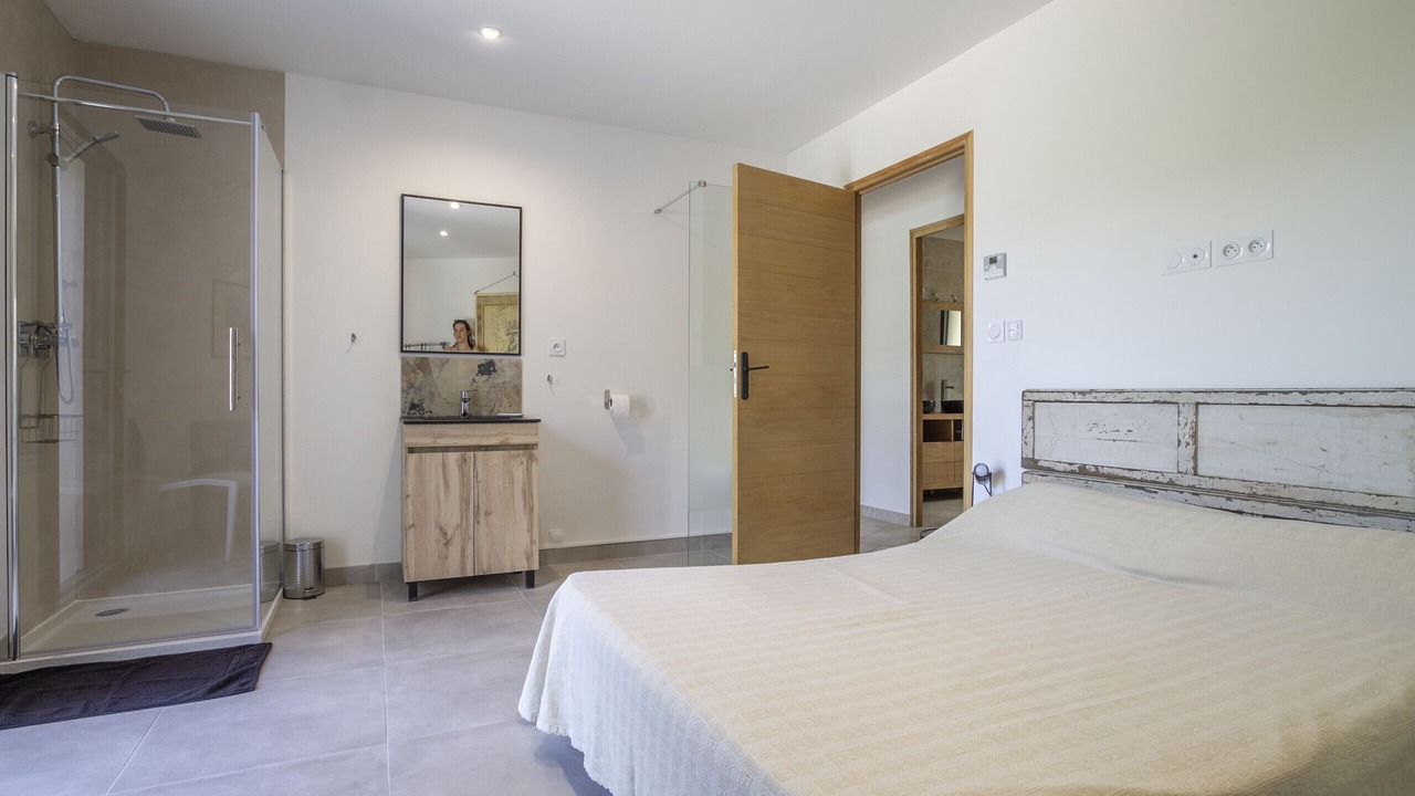 Photo of Bedroom in Orsan