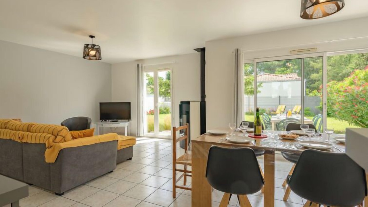 Photo of Bedroom in Les Mathes