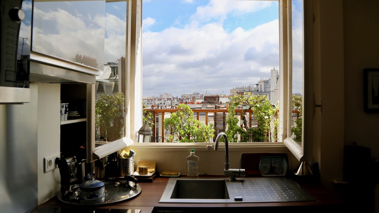 Photo of Kitchen in Quartier des Grandes-Carrieres