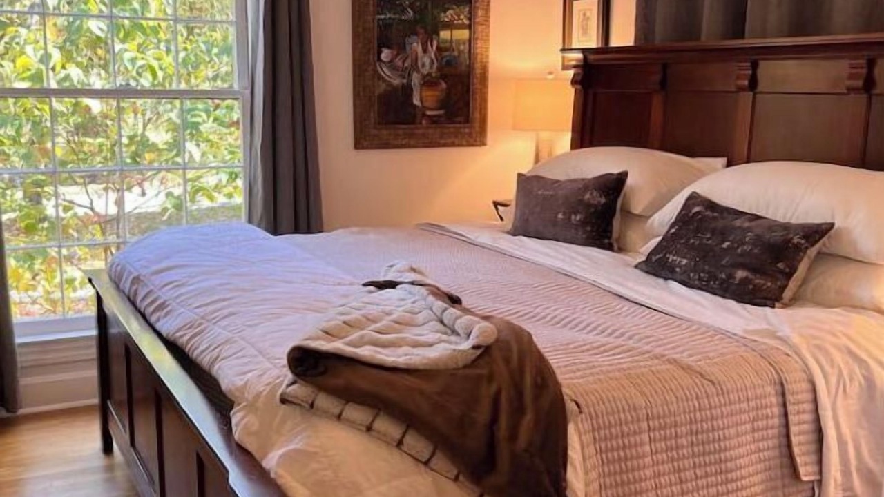 Photo of Bedroom in Green Hills