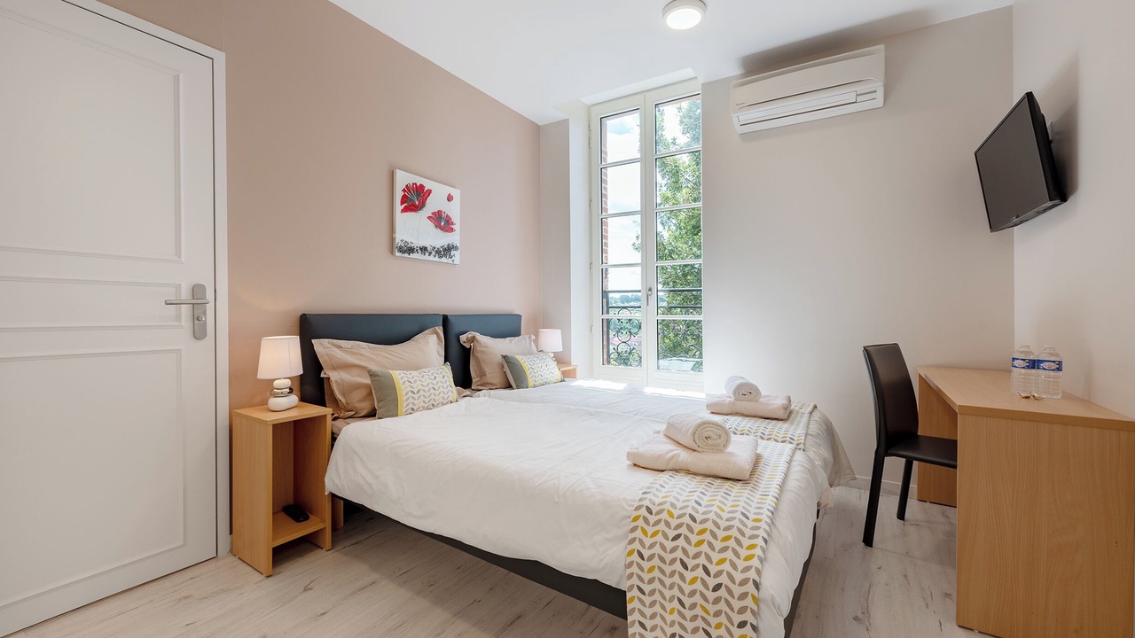 Photo of Bedroom in Carmaux