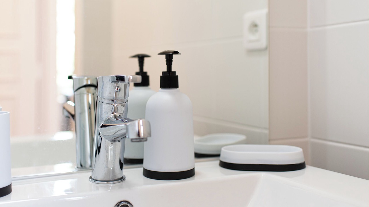 Photo of Bathroom in Carmaux