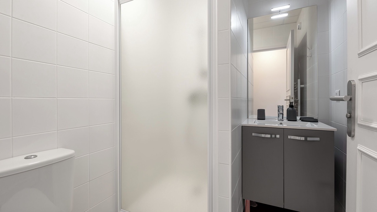 Photo of Bathroom in Carmaux