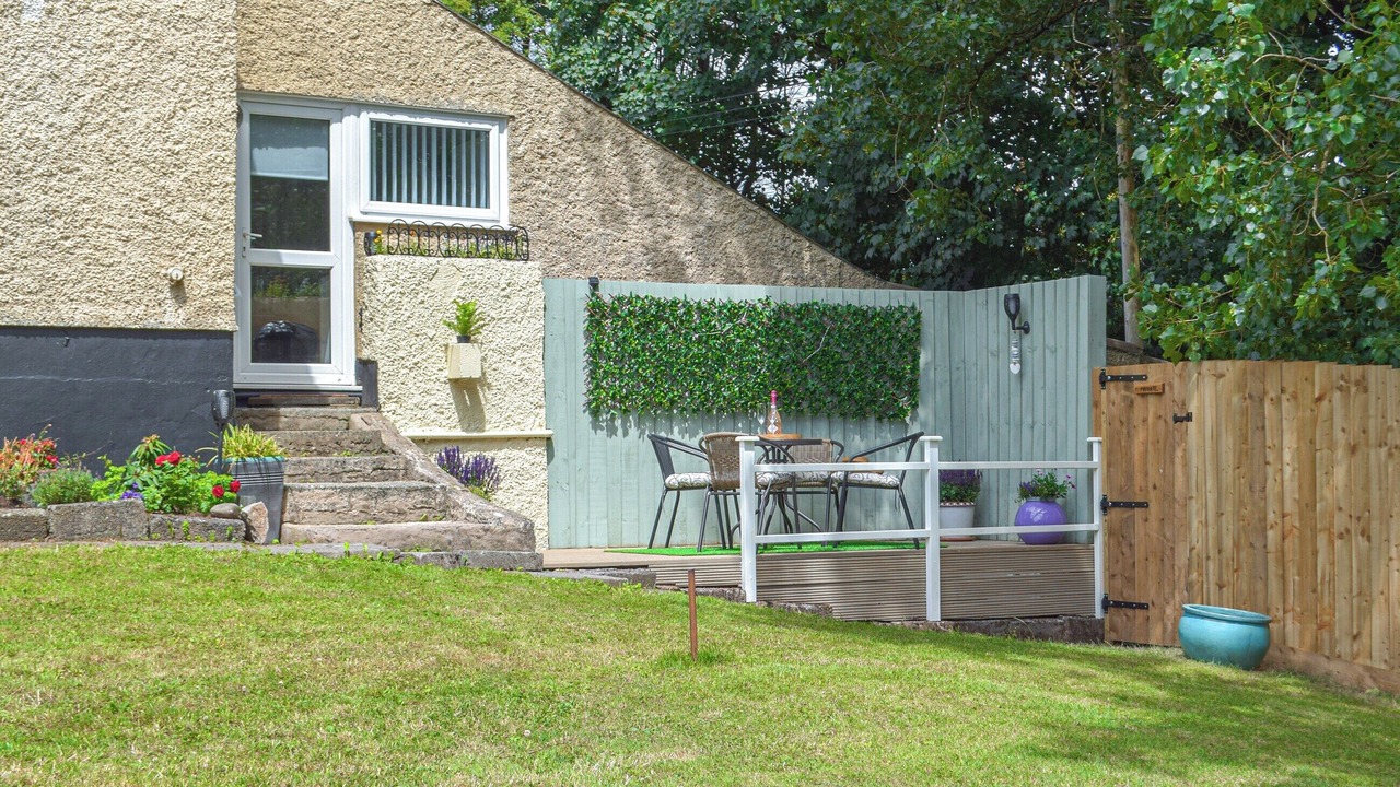 Photo of Outdoor in Cosheston