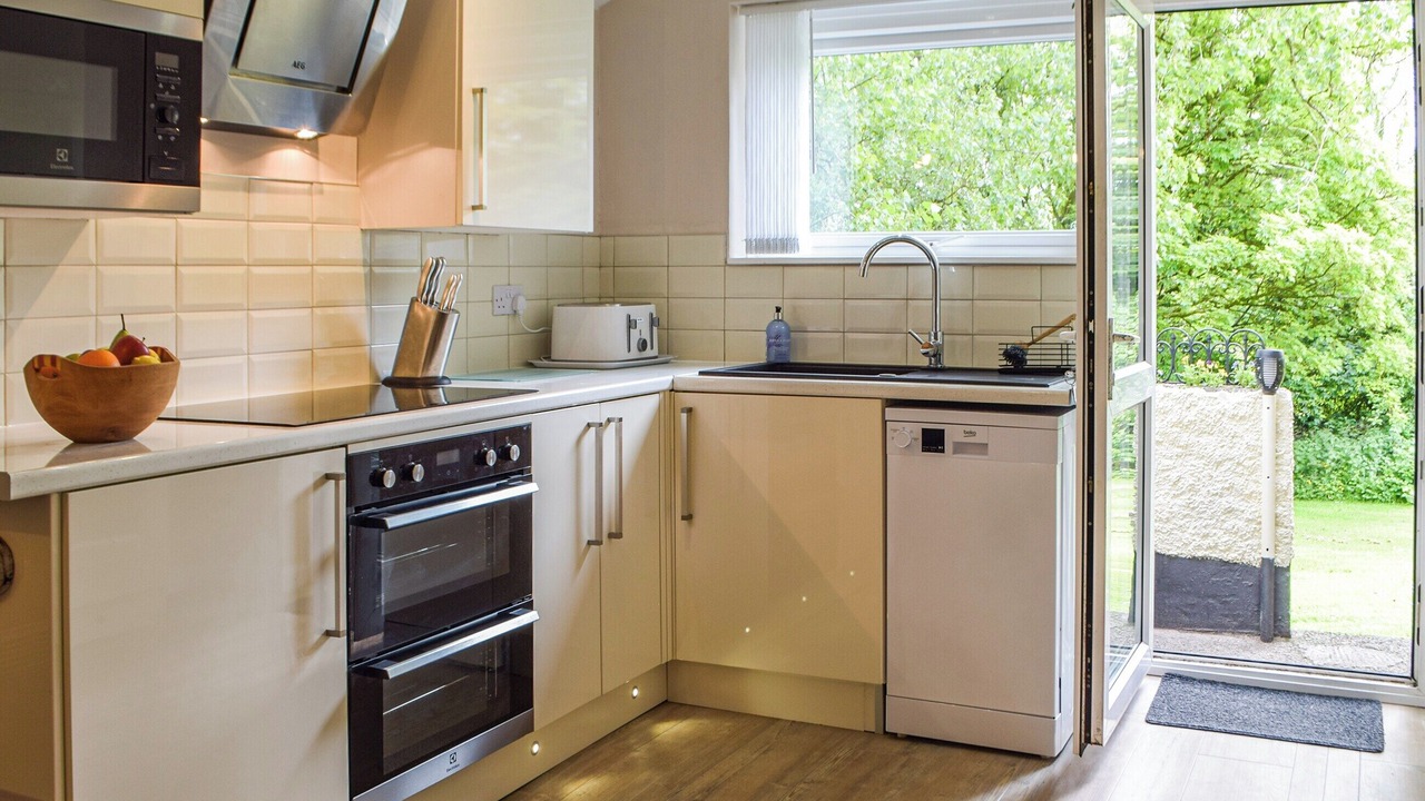 Photo of Others in Cosheston