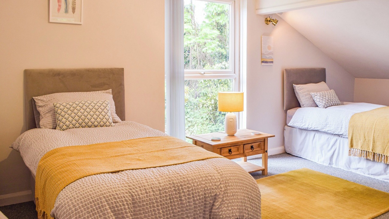 Photo of Others in Cosheston