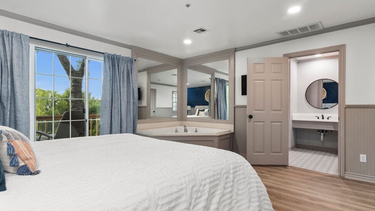 Photo of Bedroom in Ramona