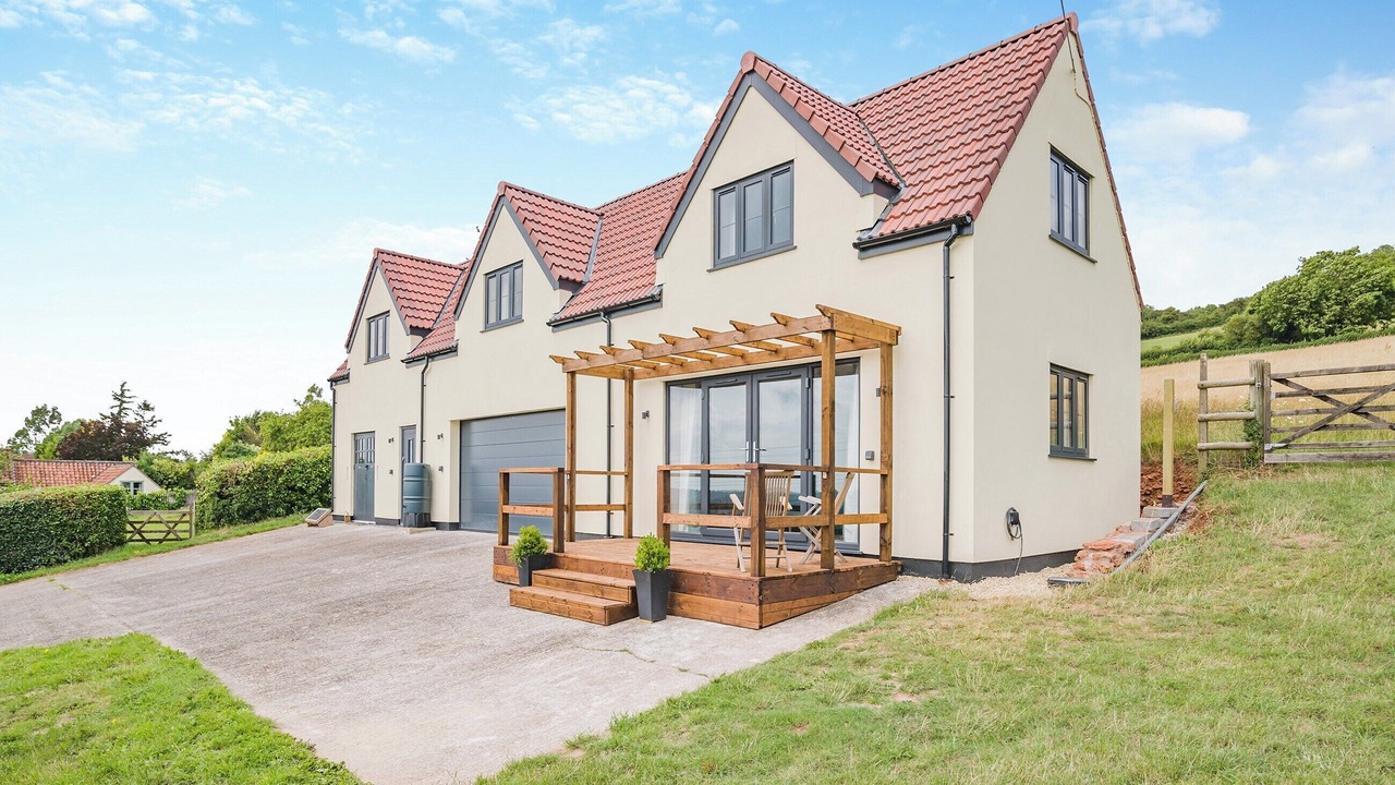 Photo of Others in Cheddar