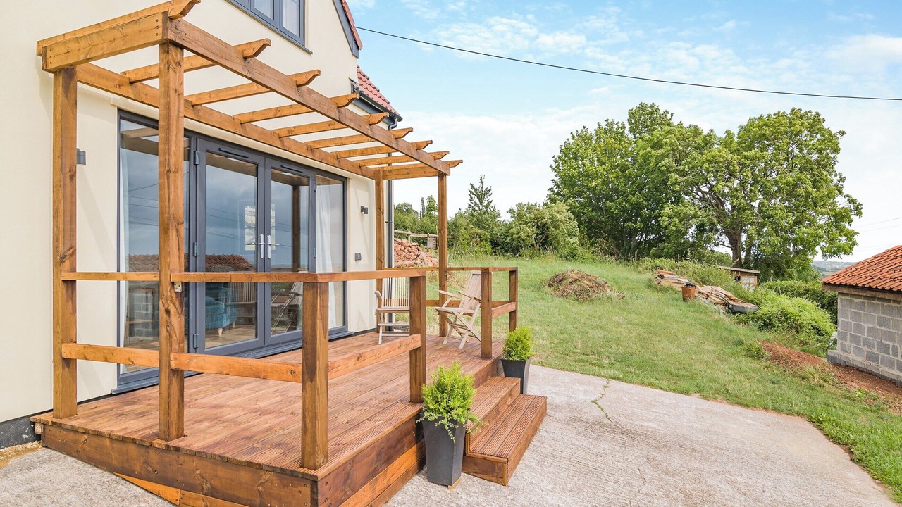 Photo of Others in Cheddar