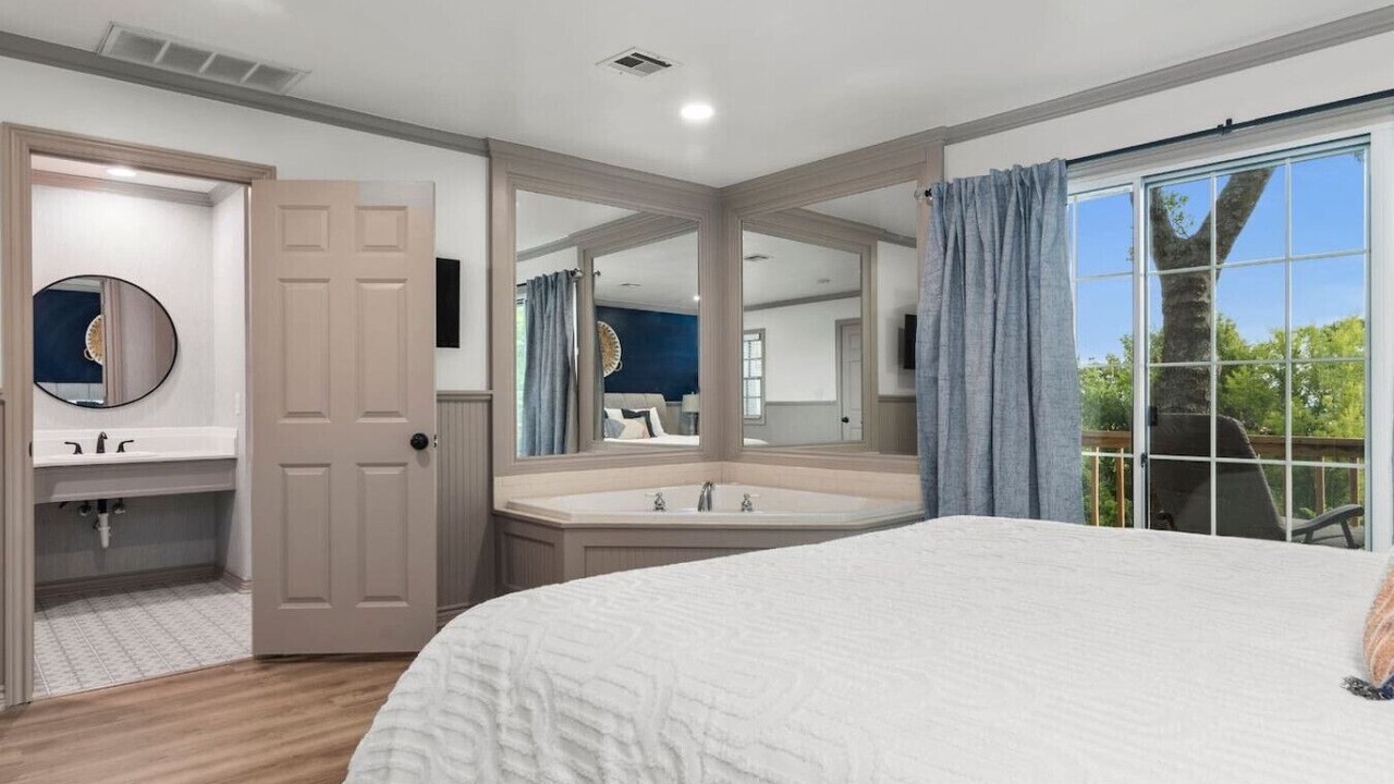 Photo of Bedroom in Ramona