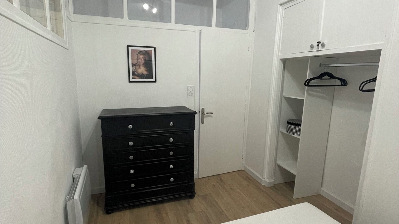 Photo of Bedroom in Rodez