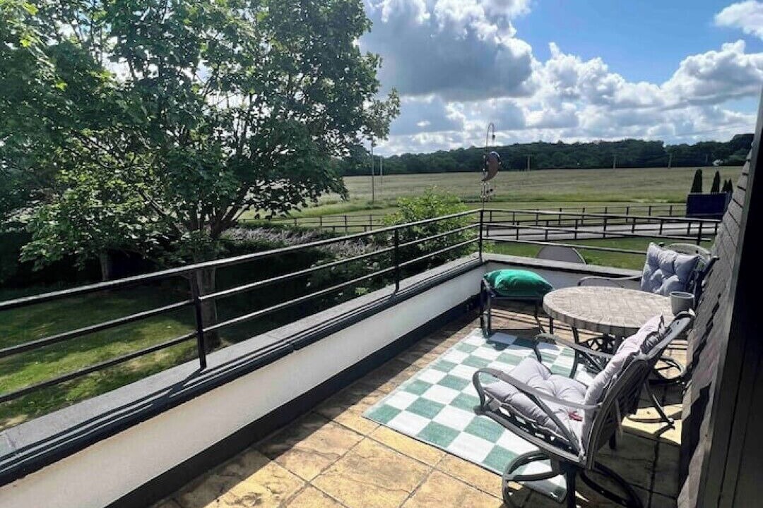 Photo of Outdoor in Fifield