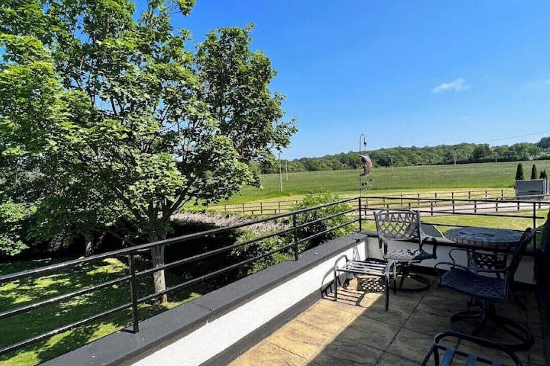 Photo of Outdoor in Fifield