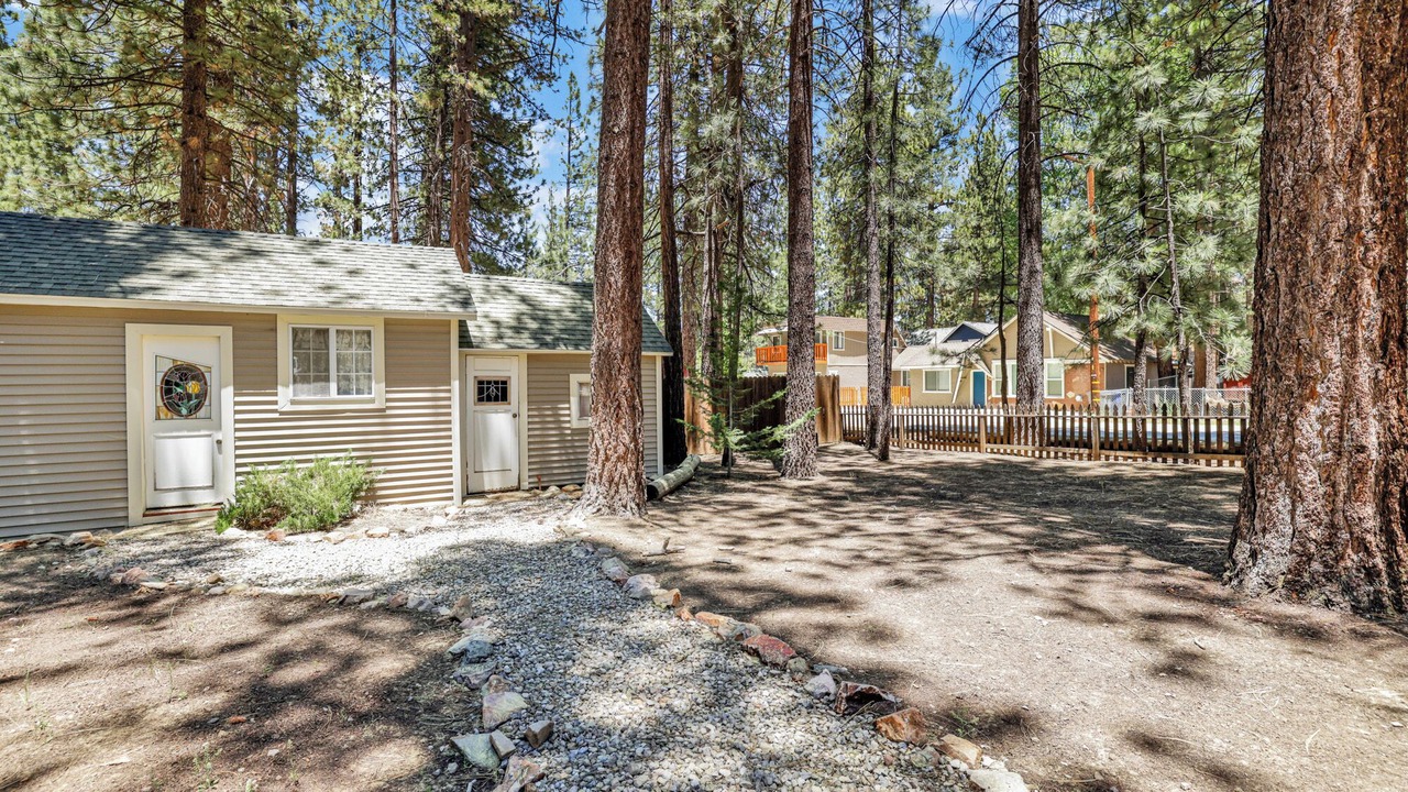 Photo of Outdoor in Summit Estates