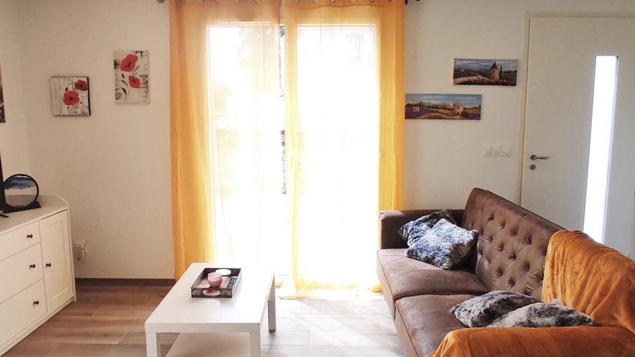Photo of Livingroom in Fay-les-Etangs