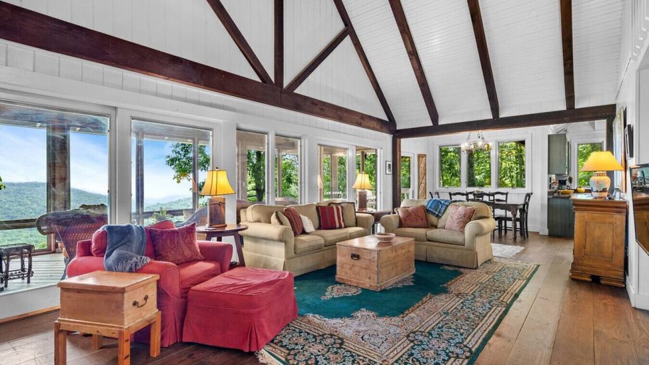 Photo of Livingroom in Clifftops