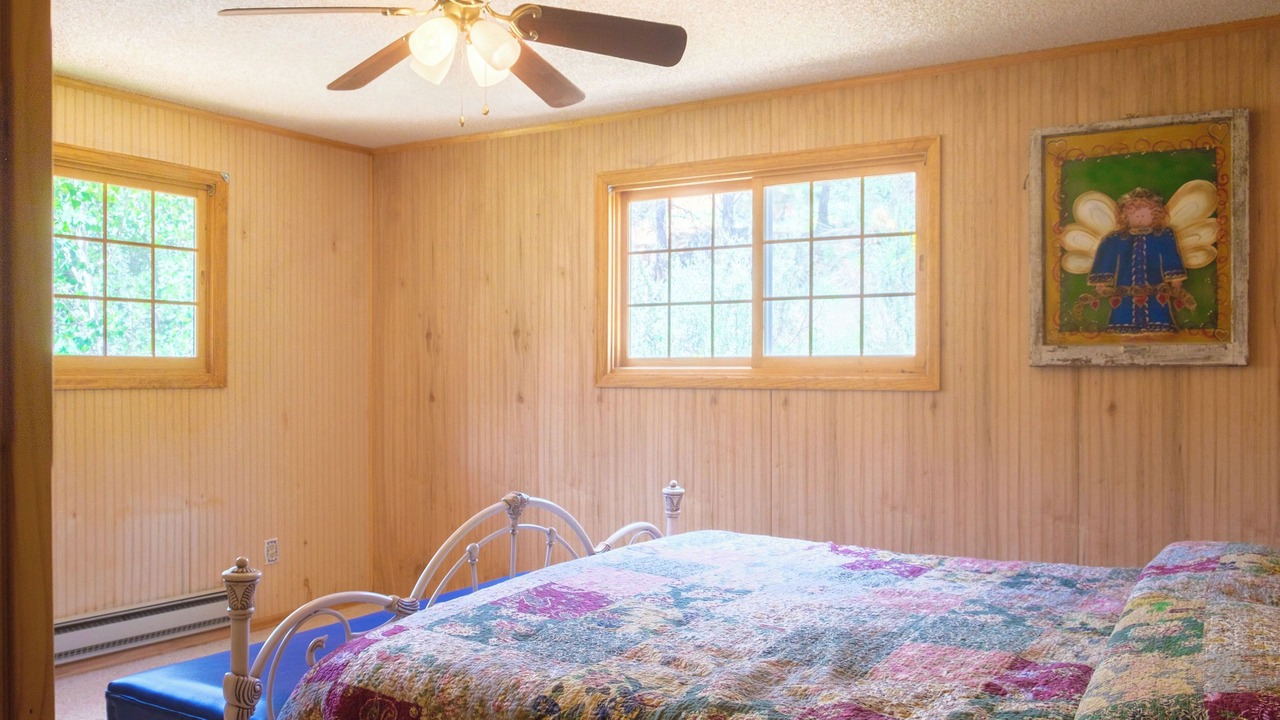 Photo of Bedroom in Green Mountain Falls