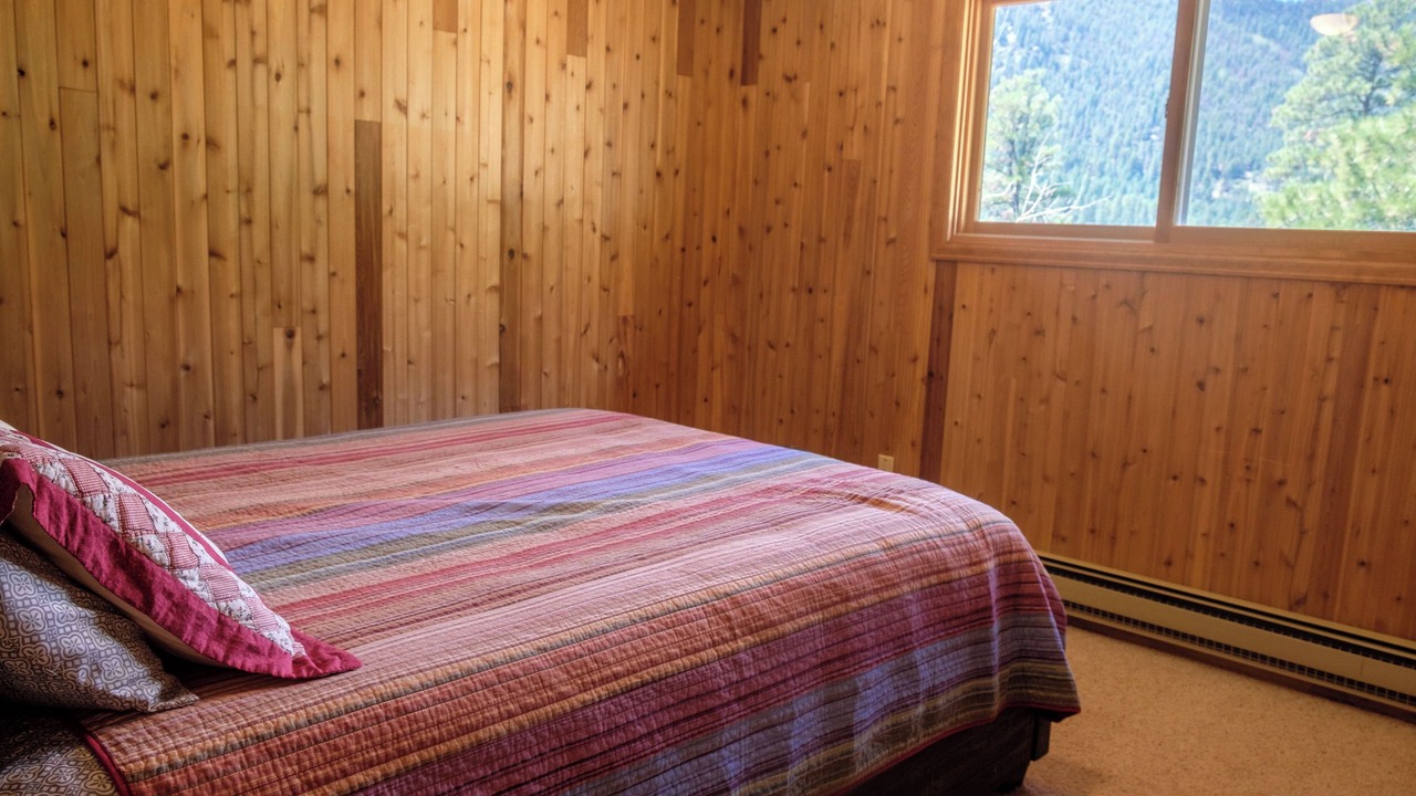Photo of Bedroom in Green Mountain Falls