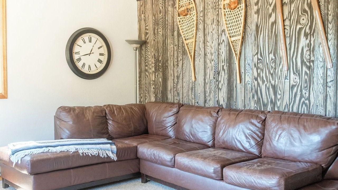 Photo of Livingroom in Green Mountain Falls