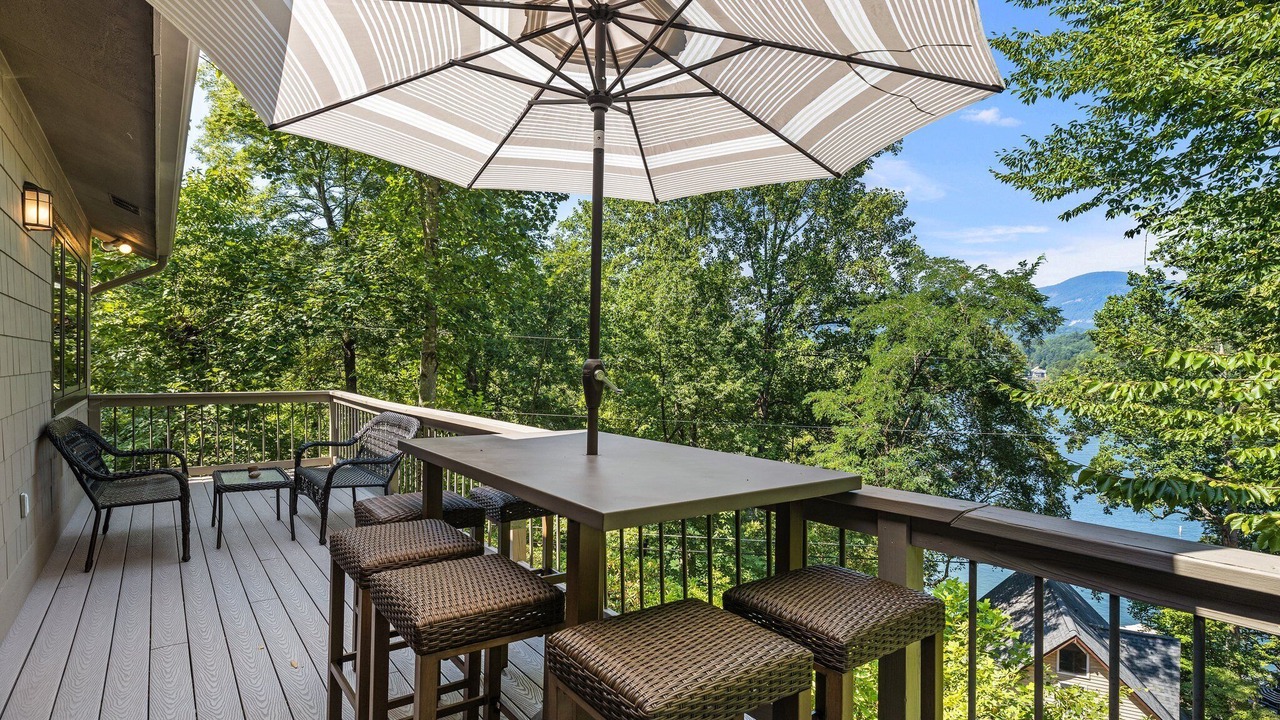 Photo of Others in Lake Lure