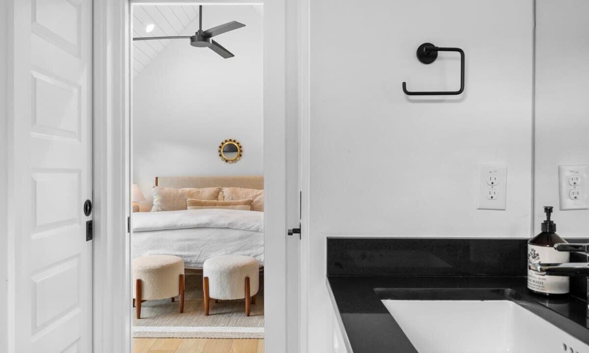 Photo of Bathroom in Cherrywood