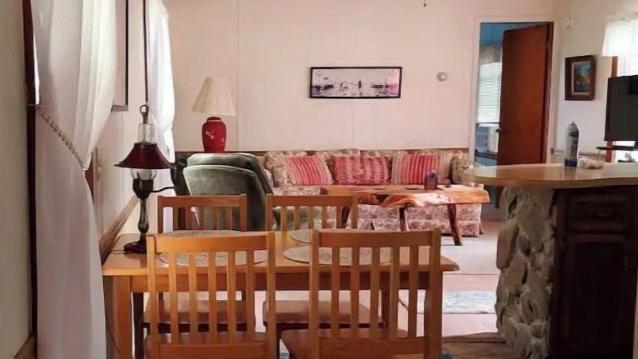 Photo of Others in Bodines