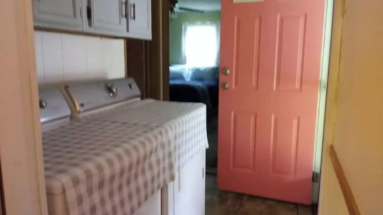 Photo of Others in Bodines