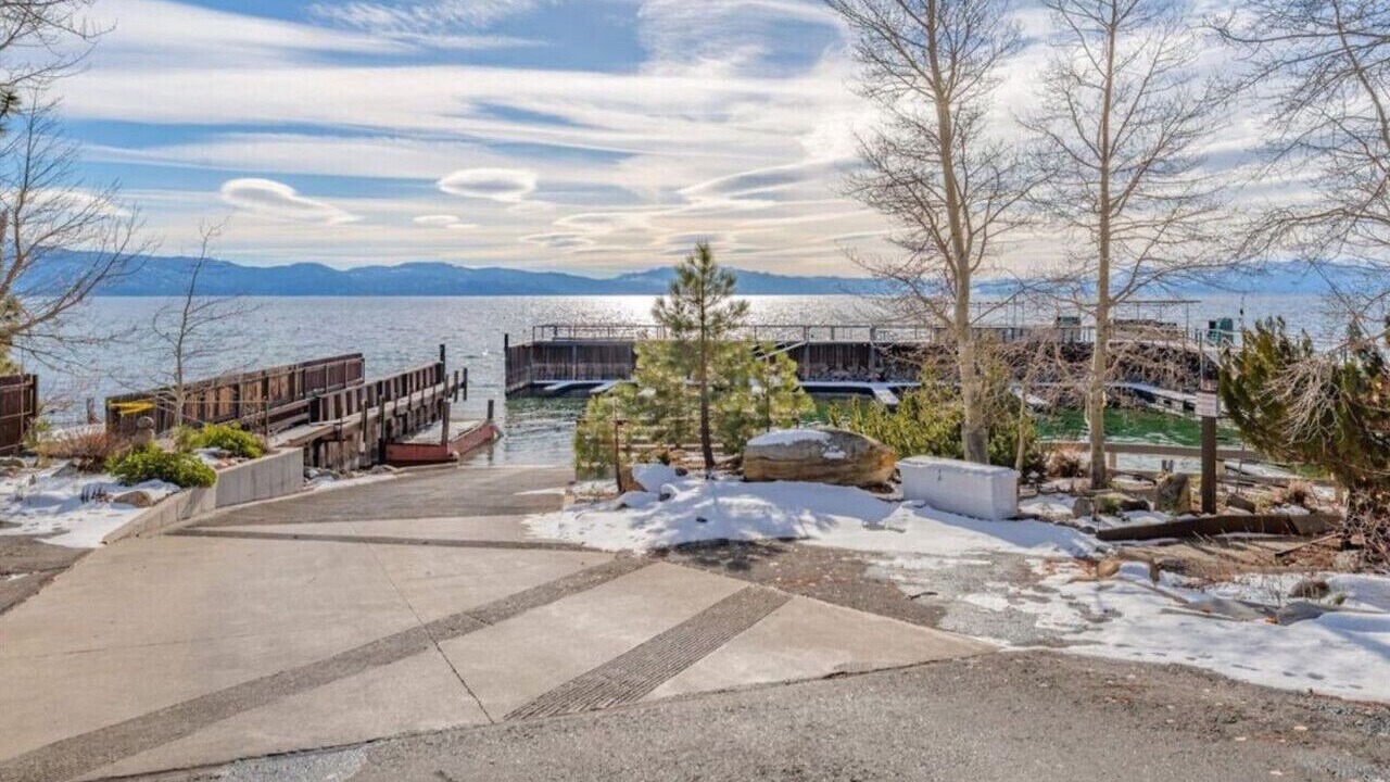 Photo of Others in Tahoe Vista