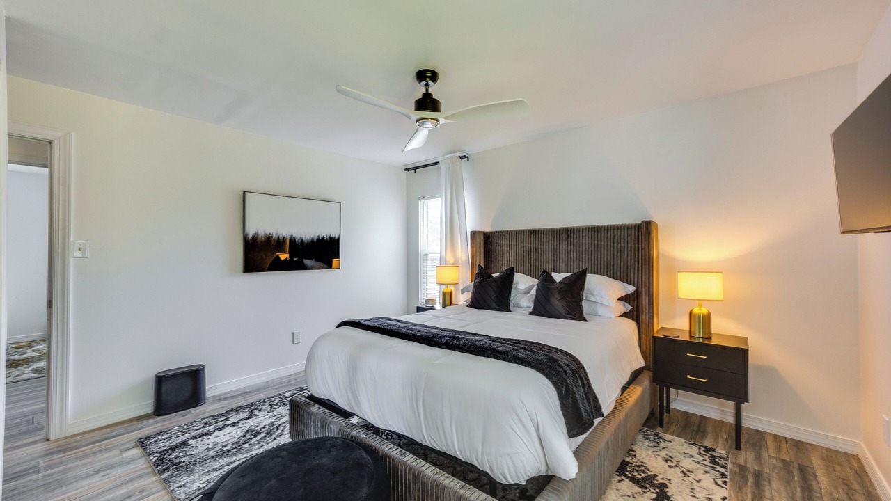 Photo of Bedroom in Montrose