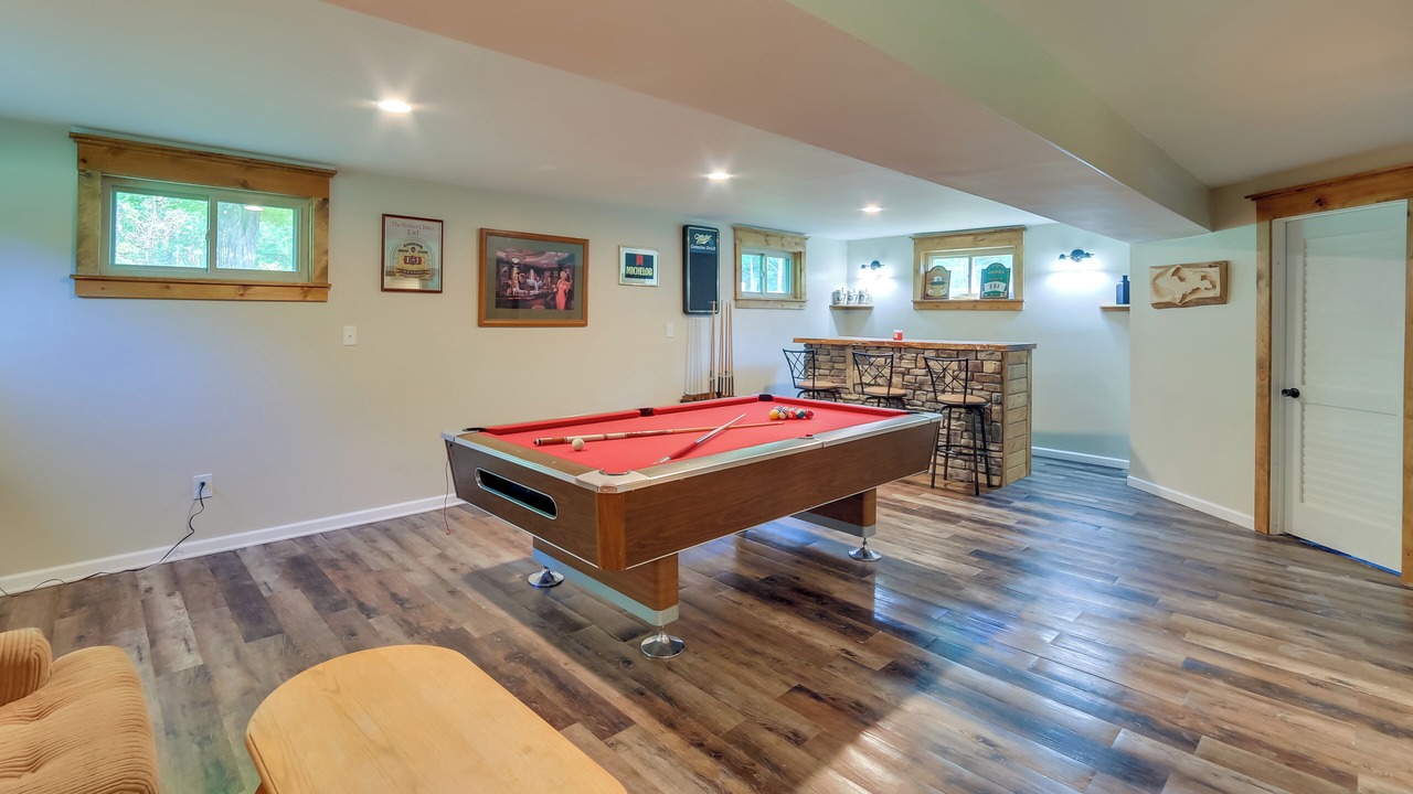 Photo of Bedroom in Champion