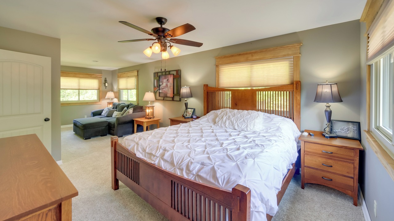 Photo of Bedroom in Champion