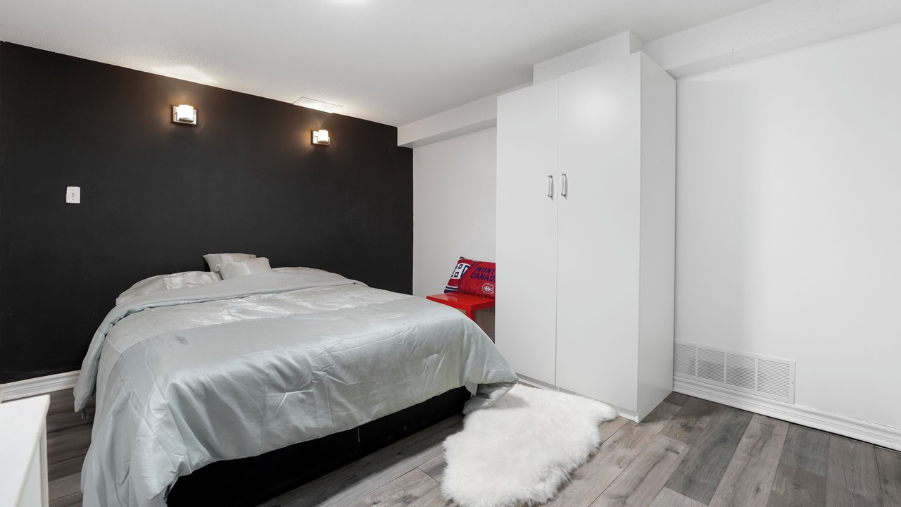 Photo of Bedroom in Richmond Hill
