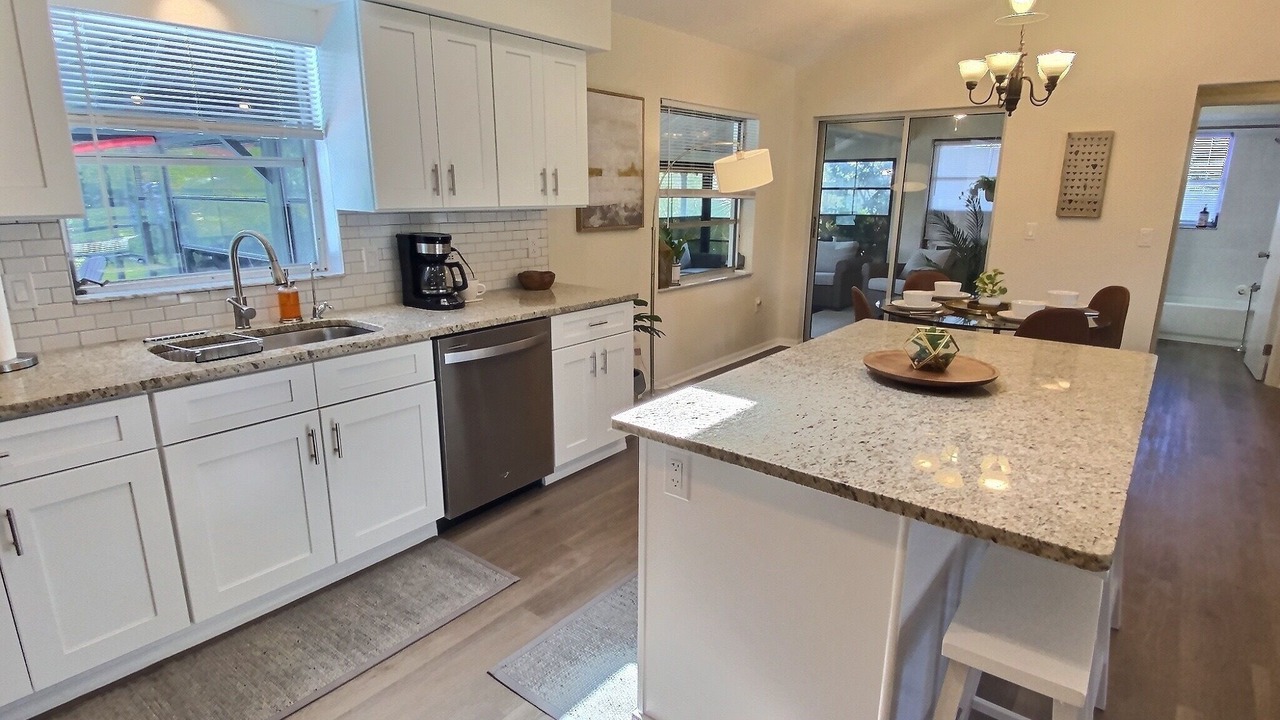 Photo of Kitchen in Venice Gardens