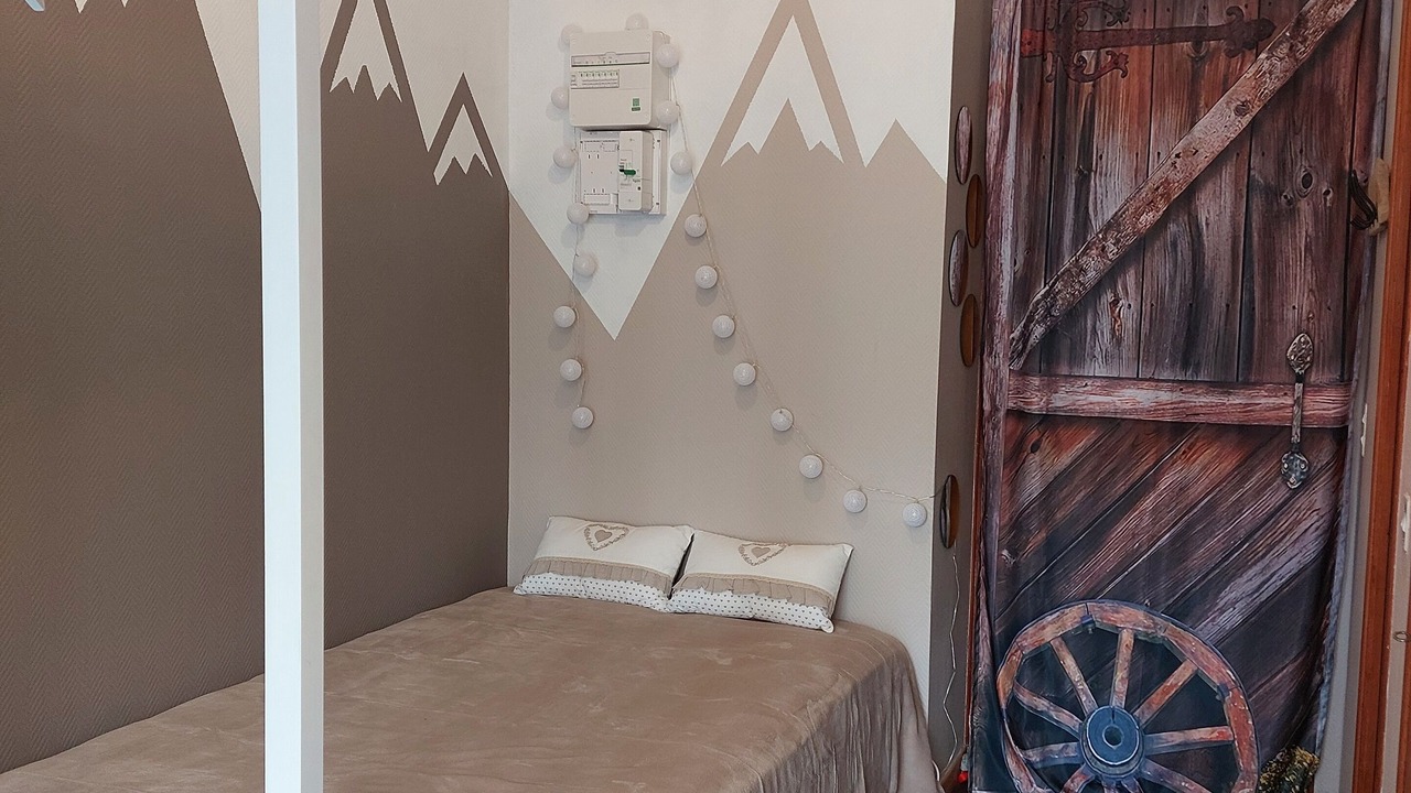 Photo of Bedroom in Montclar