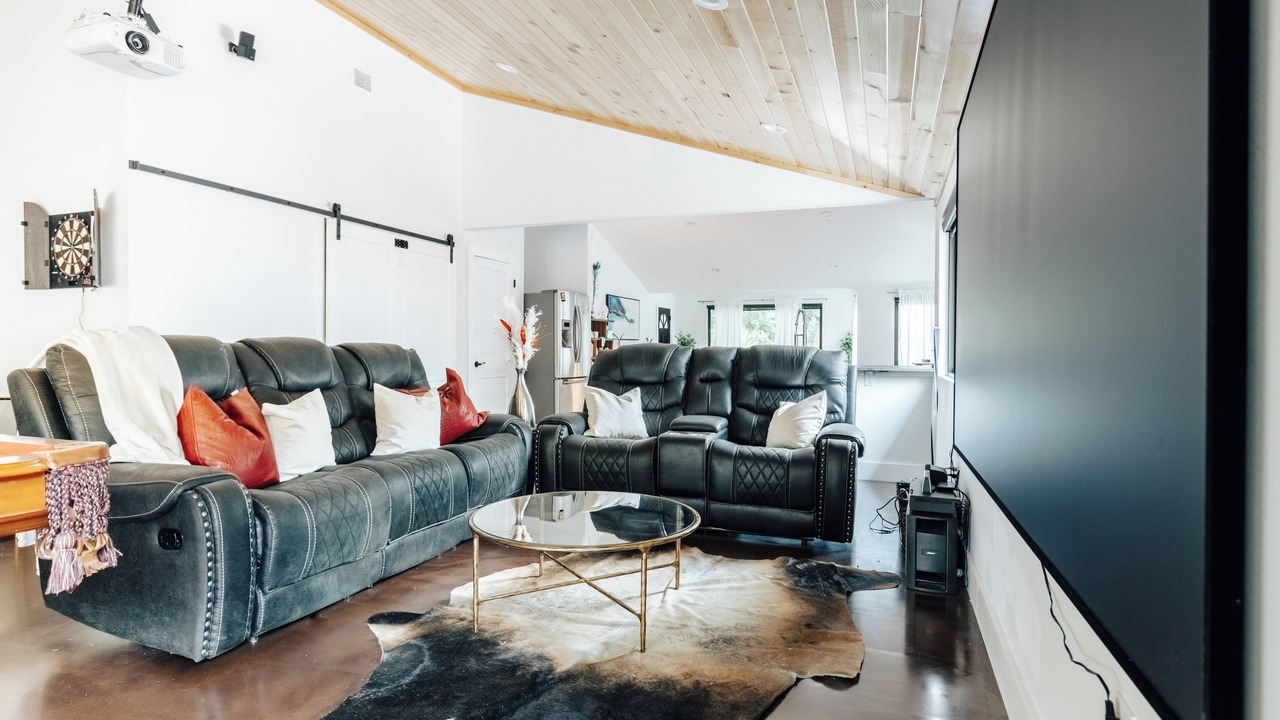 Photo of Livingroom in Cherrywood